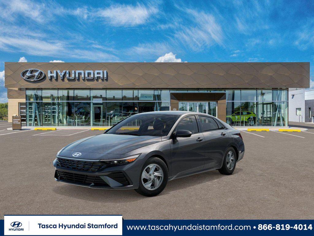 New 2026 Hyundai ELANTRA SE