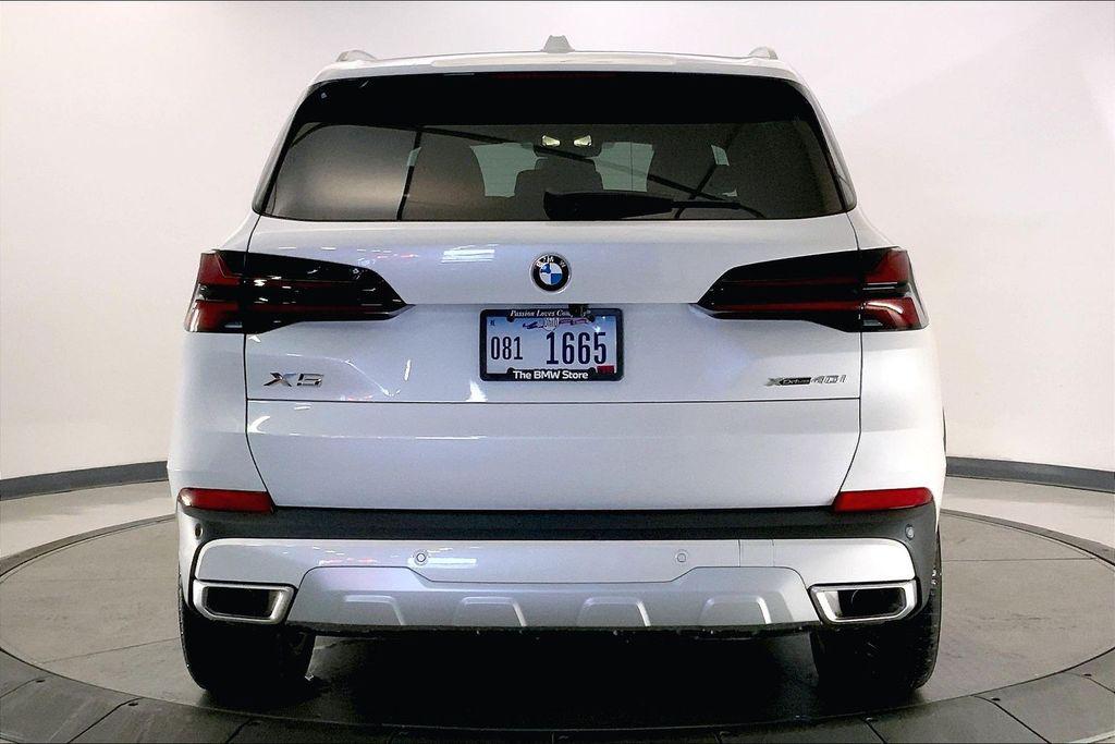 صورة 3 لـ 2026 BMW X5 XDRIVE40I
