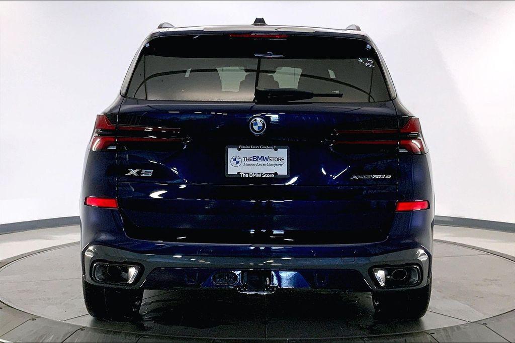 2026 BMW X5 PHEV XDRIVE50E — фото 3