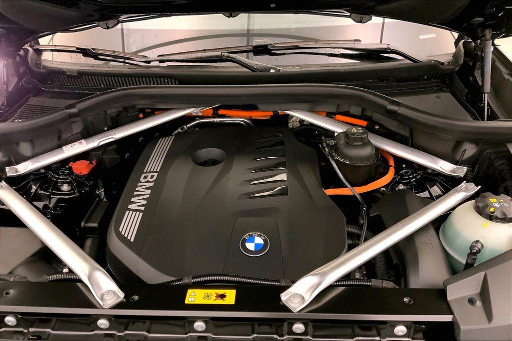 2026 BMW X5 PHEV XDRIVE50E — фото 8
