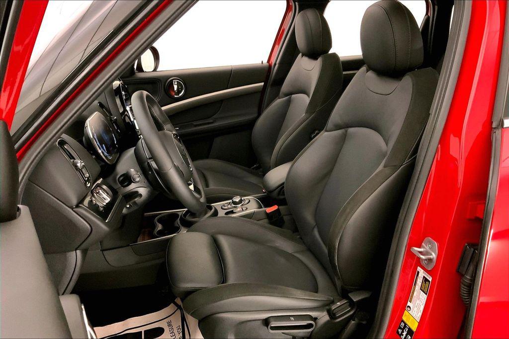 2024 MINI COUNTRYMAN COOPER S ALL4 — миниатюра 13
