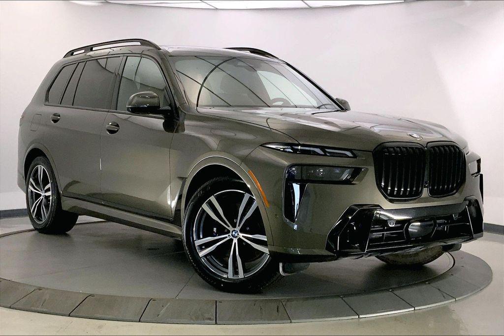 صورة 1 لـ 2026 BMW X7 XDRIVE40I