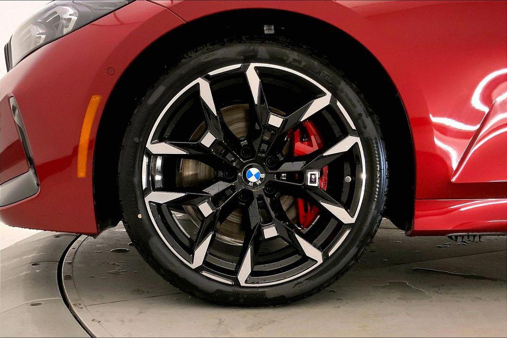 صورة 9 لـ 2026 BMW 330 XDRIVE