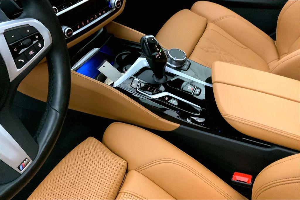 صورة مصغرة 22 لـ 2023 BMW 530E BASE