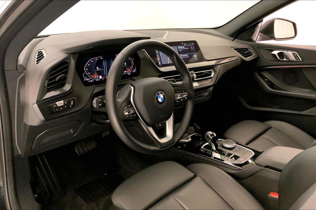صورة 21 لـ 2023 BMW 228 GRAN COUPE I XDRIVE