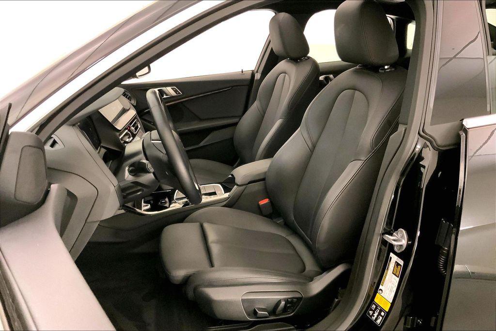 صورة 13 لـ 2023 BMW 228 GRAN COUPE I XDRIVE