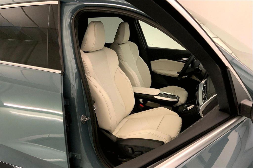 BMW X1 XDRIVE28I - 7