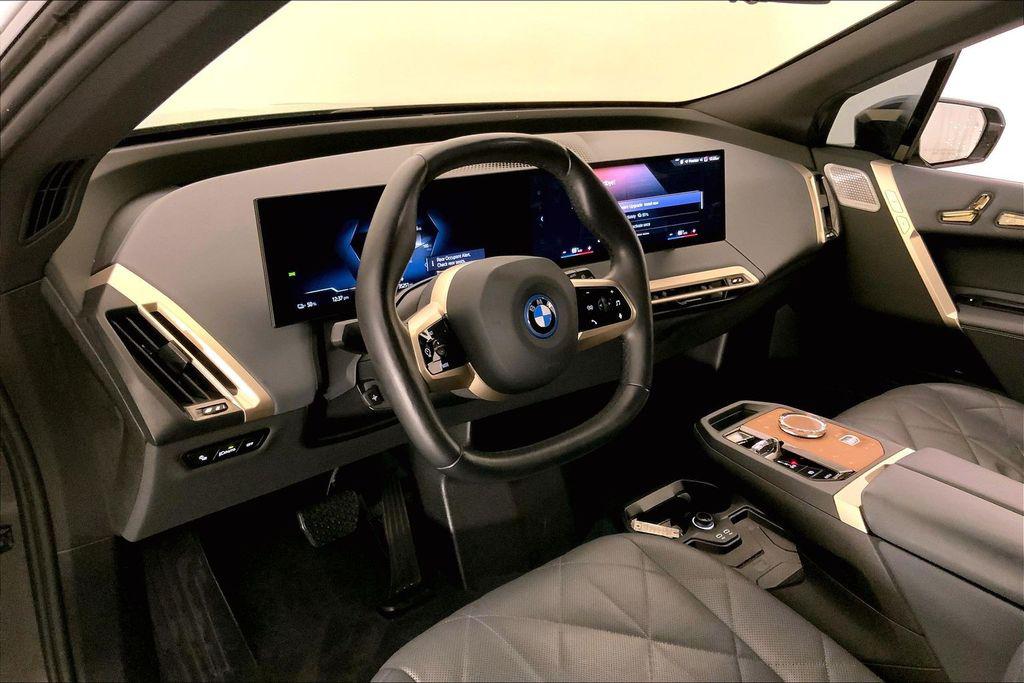 صورة مصغرة 20 لـ 2023 BMW IX M60