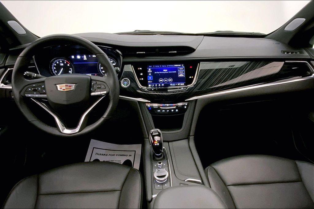 صورة مصغرة 16 لـ 2024 Cadillac XT6 PREMIUM LUXURY AWD