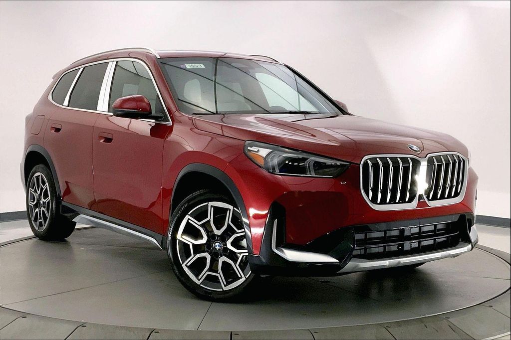 New 2026 BMW X1 xDrive28i