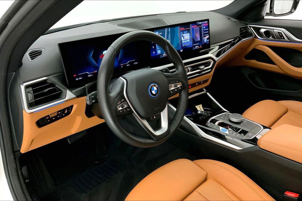 صورة مصغرة 21 لـ 2023 BMW I4 GRAN COUPE EDRIVE35