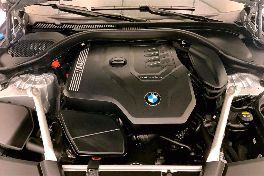 صورة 9 لـ 2021 BMW 530 XDRIVE