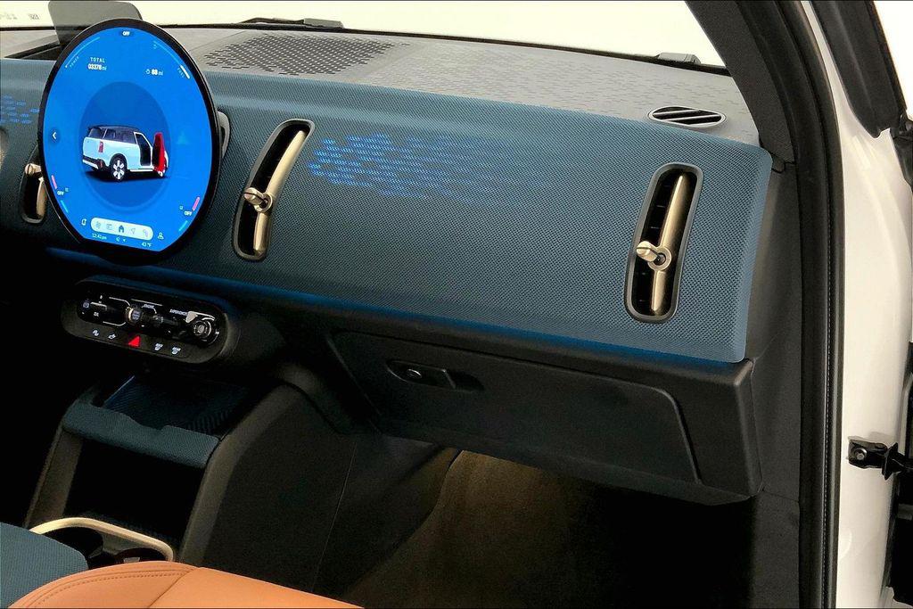 2026 MINI COUNTRYMAN COOPER S ALL4 — миниатюра 23