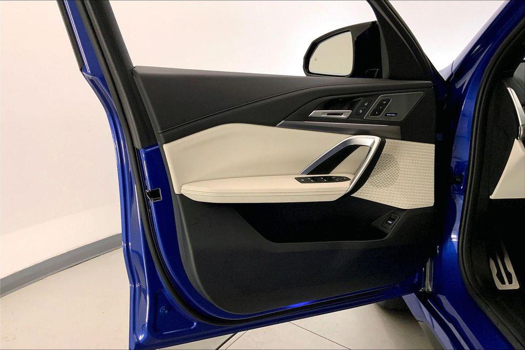 صورة مصغرة 24 لـ 2026 BMW X1 M35I