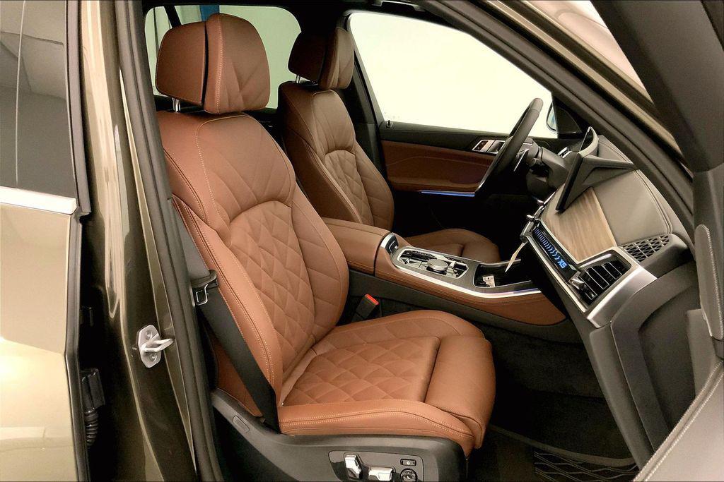 صورة 7 لـ 2026 BMW X5 PHEV XDRIVE50E