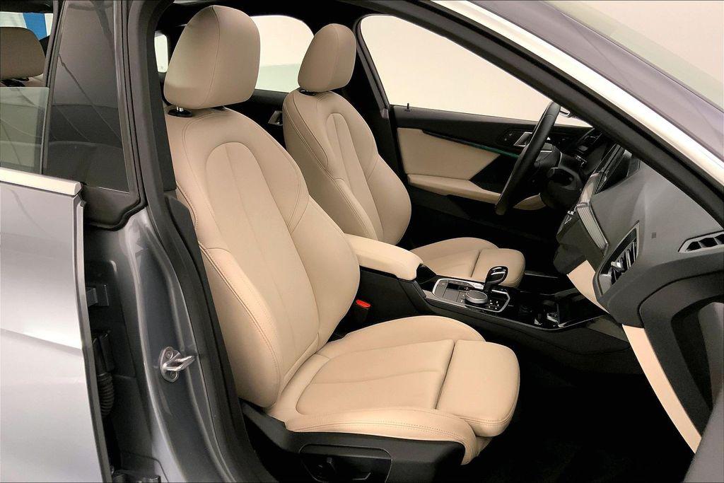 2023 BMW 228 GRAN COUPE I XDRIVE 照片 6