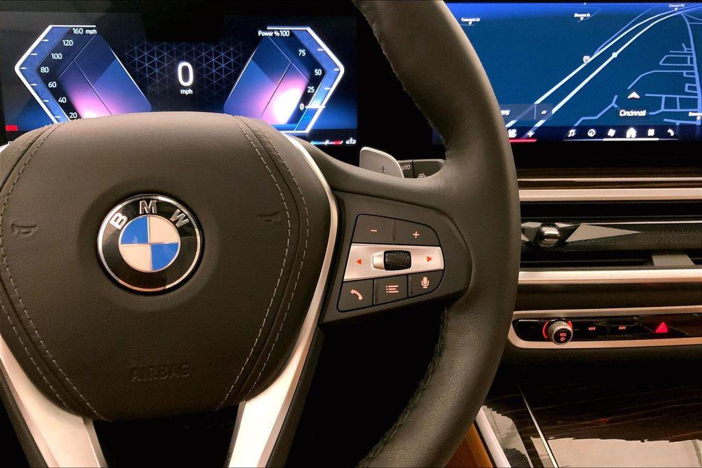 صورة مصغرة 19 لـ 2026 BMW X5 XDRIVE40I