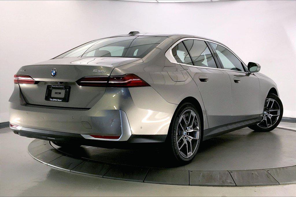 2026 BMW 530 XDRIVE — миниатюра 12