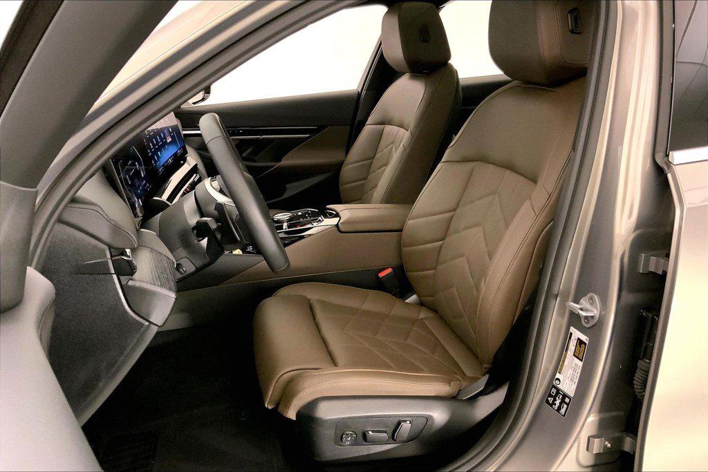 2026 BMW 530 XDRIVE — миниатюра 13