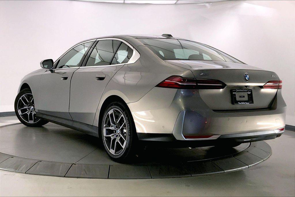 2026 BMW 530 XDRIVE — миниатюра 10