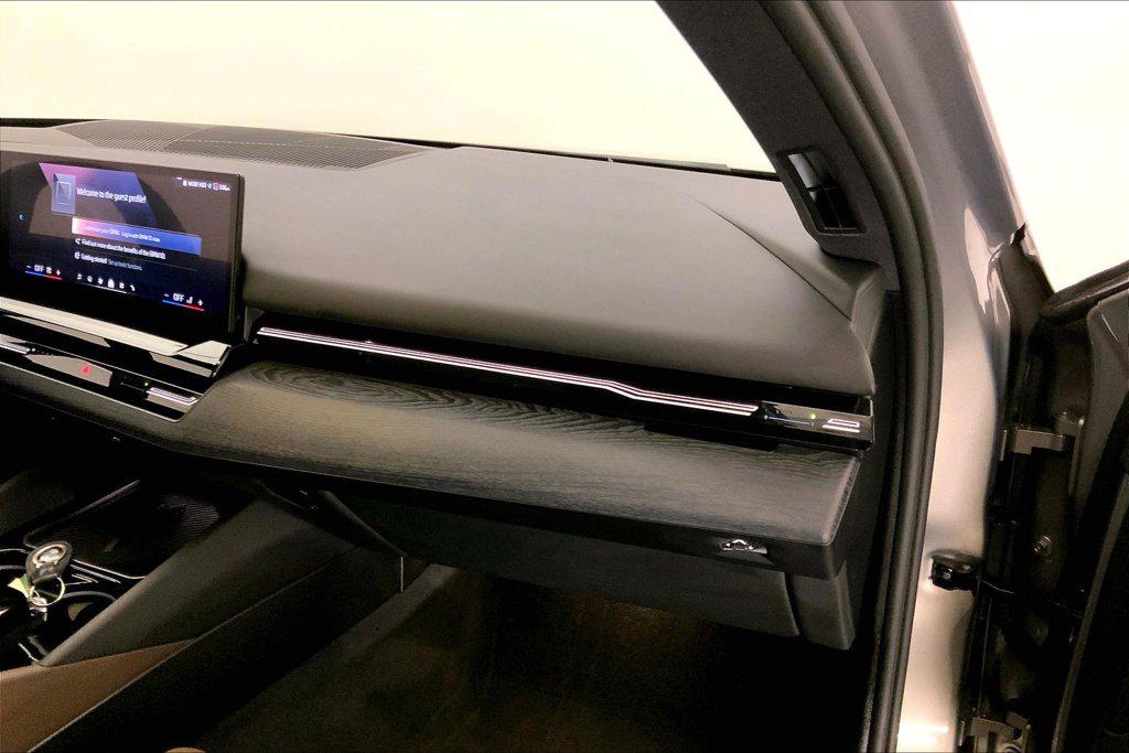 2026 BMW 530 XDRIVE — миниатюра 23