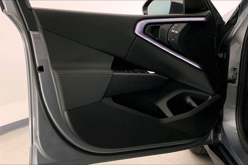 2025 BMW X3 30 XDRIVE 缩略图 24
