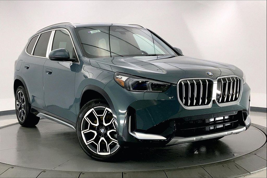New 2026 BMW X1 xDrive28i