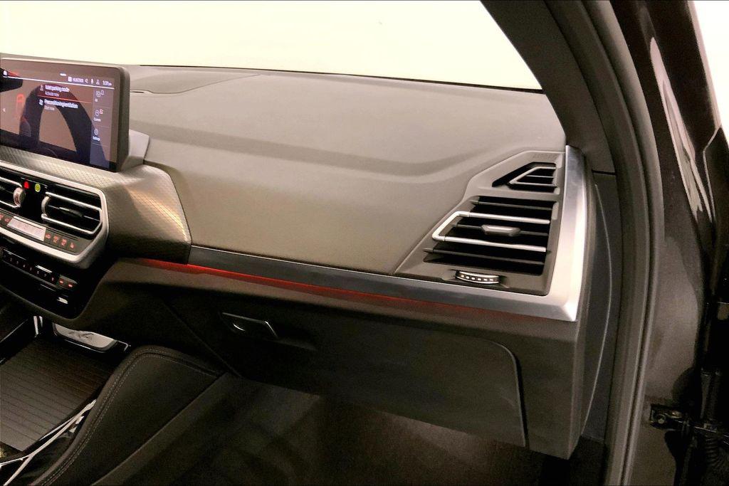 صورة مصغرة 22 لـ 2024 BMW X4 XDRIVE30I