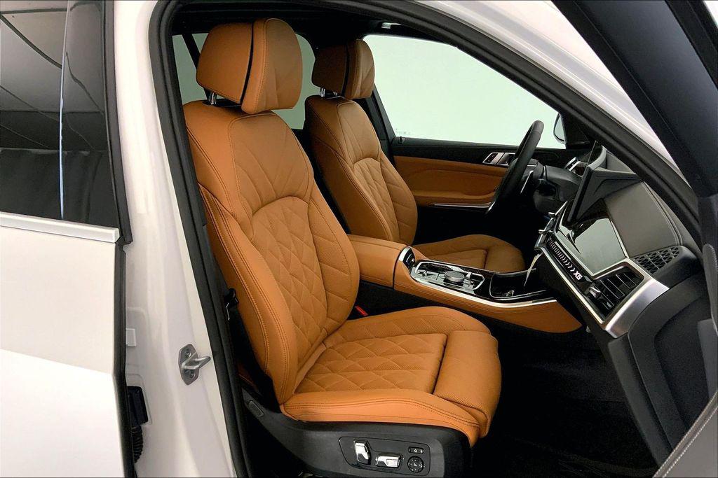 2026 BMW X5 PHEV XDRIVE50E photo 7