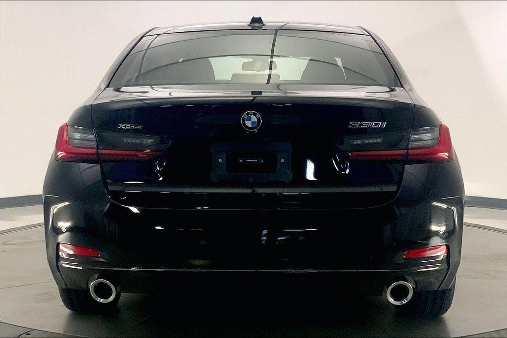 2025 BMW 330 XDRIVE photo 3