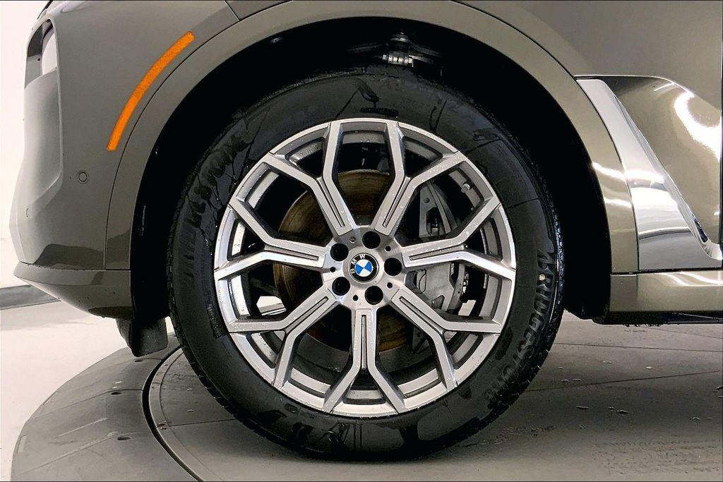 2027 BMW X7 XDRIVE40I — миниатюра 9