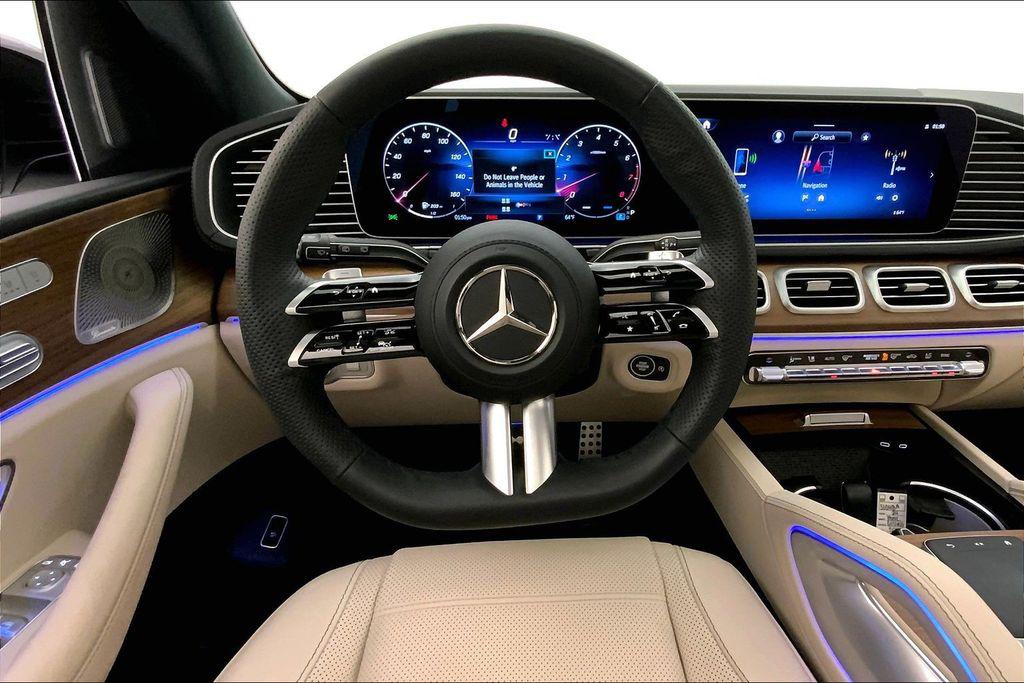 MERCEDES-BENZ GLS - 4