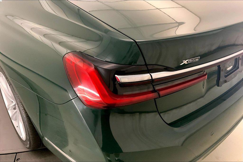 صورة مصغرة 28 لـ 2022 BMW 750 I XDRIVE