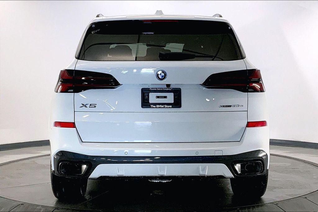 2026 BMW X5 PHEV XDRIVE50E — фото 3