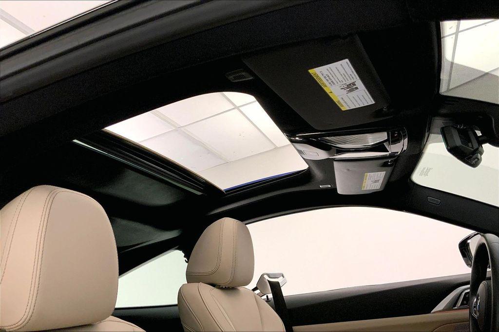 صورة مصغرة 26 لـ 2023 BMW 430 I XDRIVE