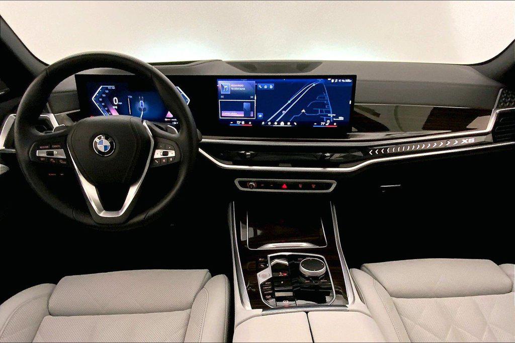 صورة مصغرة 16 لـ 2026 BMW X5 XDRIVE40I
