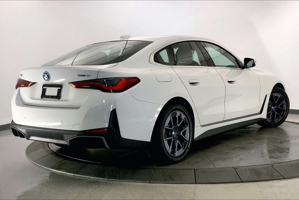 صورة مصغرة 11 لـ 2023 BMW I4 GRAN COUPE EDRIVE40