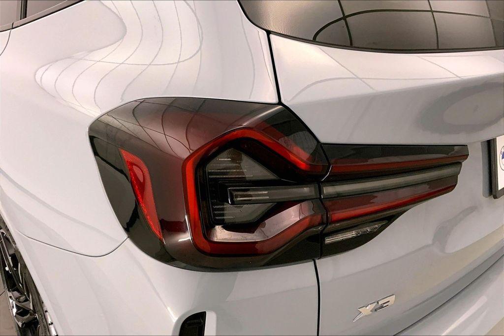 صورة مصغرة 28 لـ 2024 BMW X3 M40I