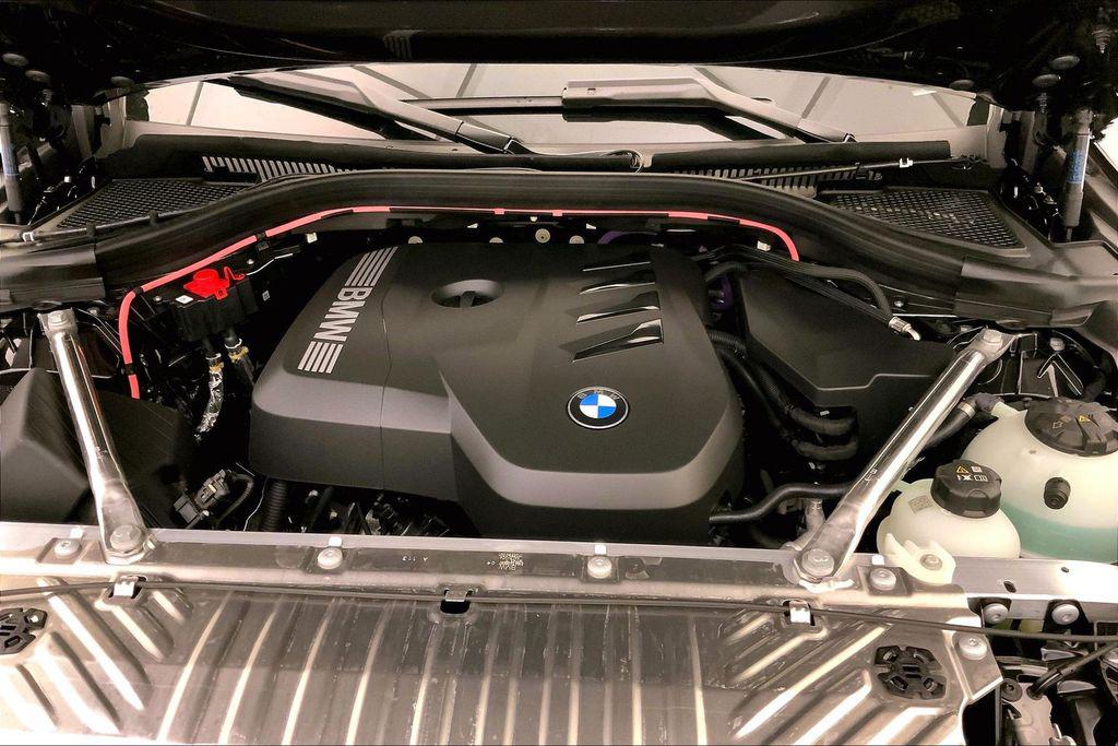 صورة 8 لـ 2026 BMW X3 30 XDRIVE