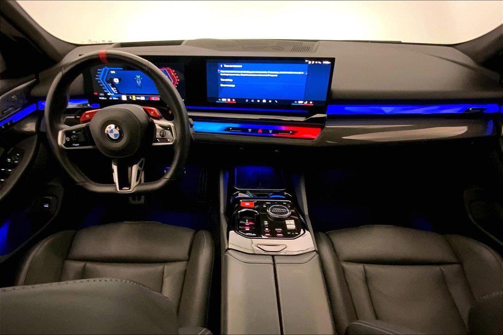 صورة مصغرة 16 لـ 2025 BMW M5 BASE