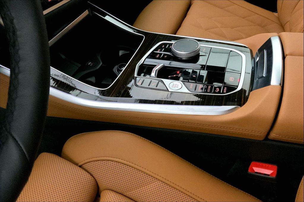صورة 6 لـ 2026 BMW X5 XDRIVE40I