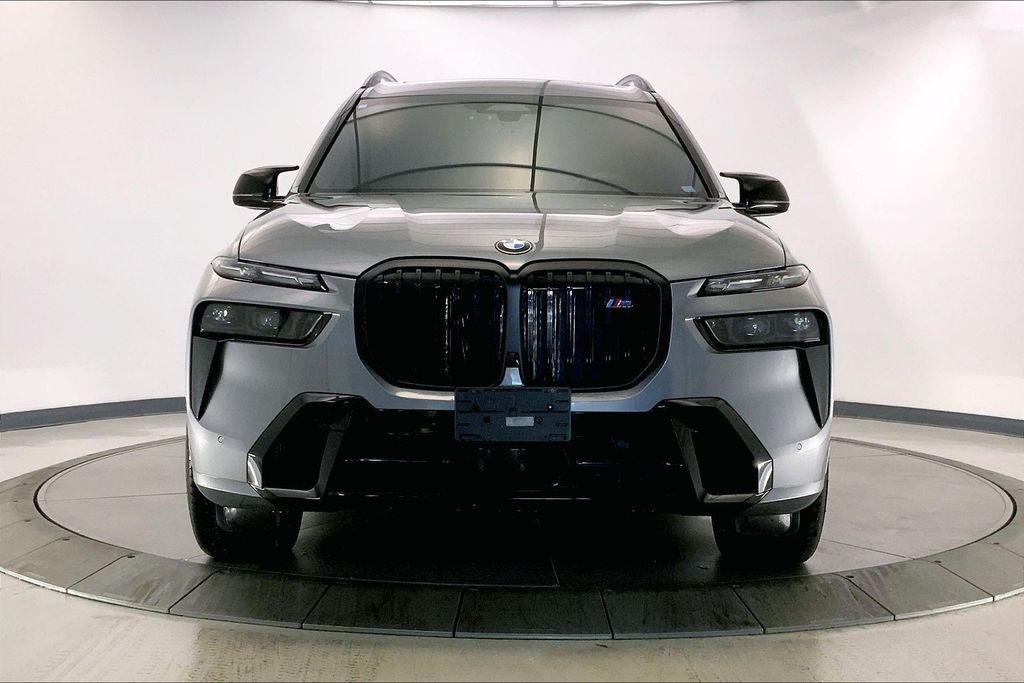 2024 BMW X7 M60I — фото 2