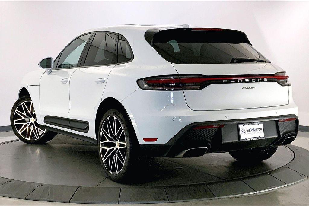 2023 Porsche MACAN — фото 10