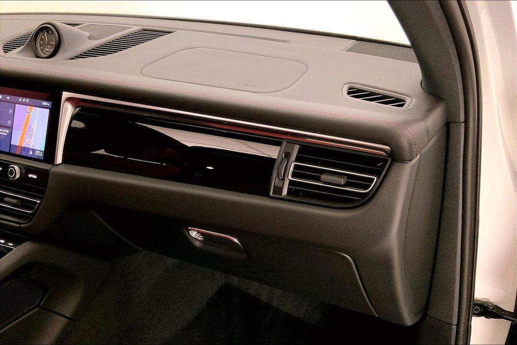 2023 Porsche MACAN 缩略图 23