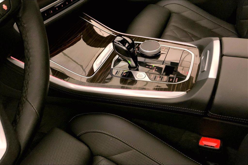 صورة مصغرة 22 لـ 2023 BMW X5 XDRIVE40I