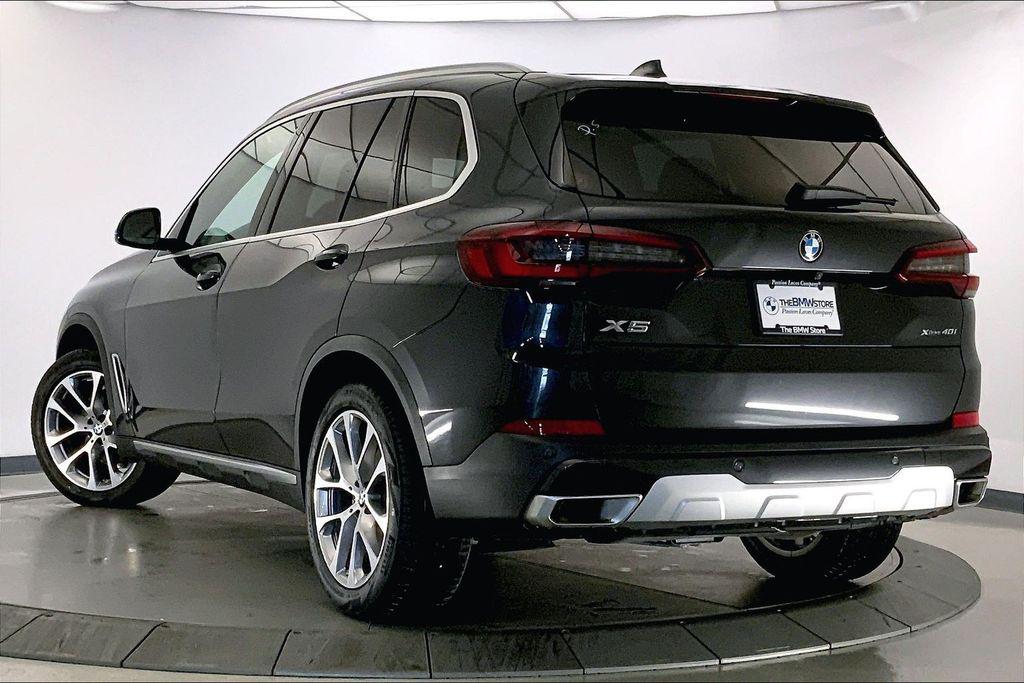 صورة 10 لـ 2023 BMW X5 XDRIVE40I