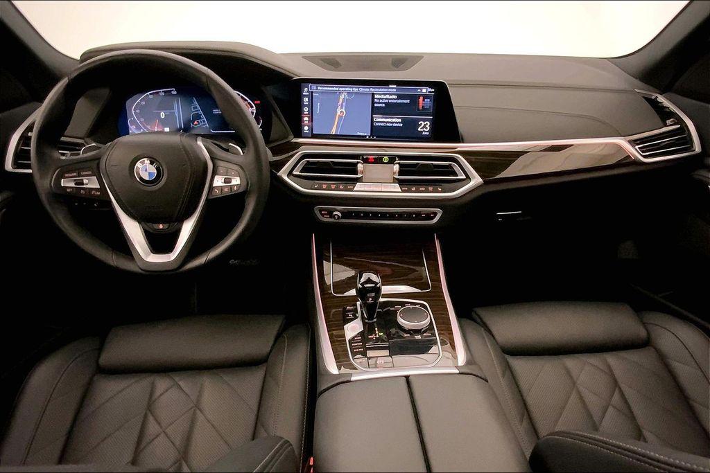 صورة مصغرة 16 لـ 2023 BMW X5 XDRIVE40I