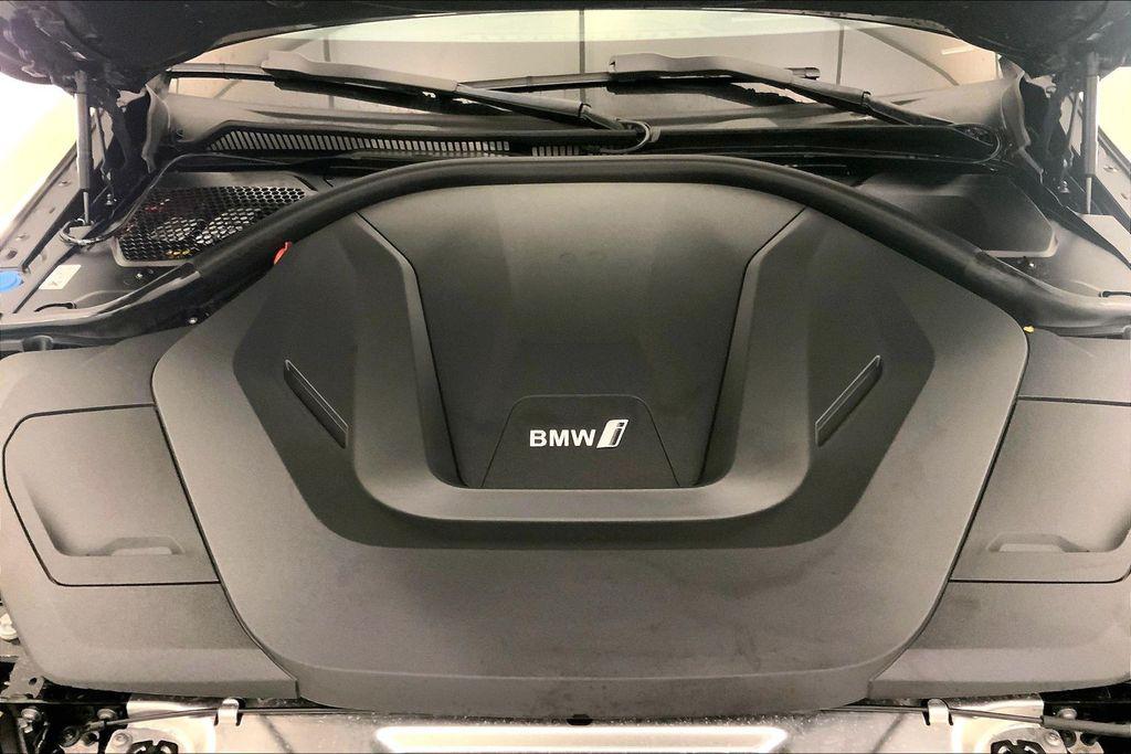 صورة 9 لـ 2024 BMW I4 GRAN COUPE XDRIVE40