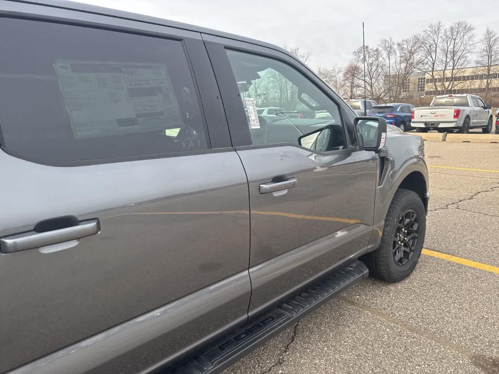 FORD F-150 XLT - 8