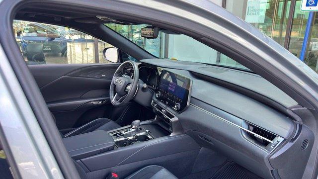 صورة مصغرة 24 لـ 2023 Lexus RX 500H F SPORT PERFORMANCE